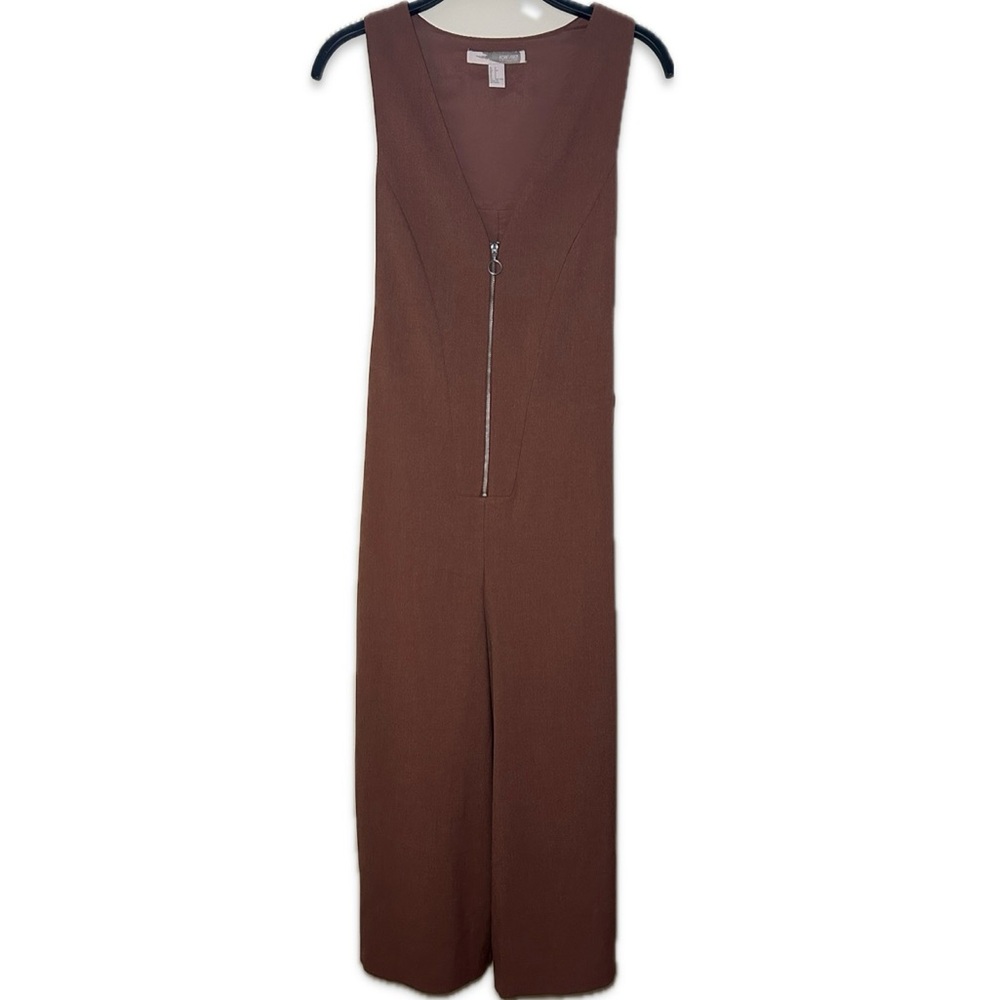 Forever 21 Women’s Overalls Jumpsuit with silver front zipper in Small